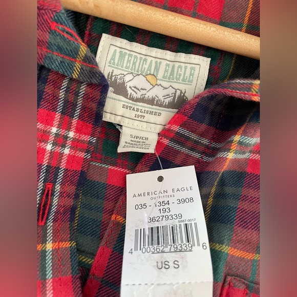 NWT | AE | Cozy Cabin Cropped Flannel | Sz S - Picture 7 of 7